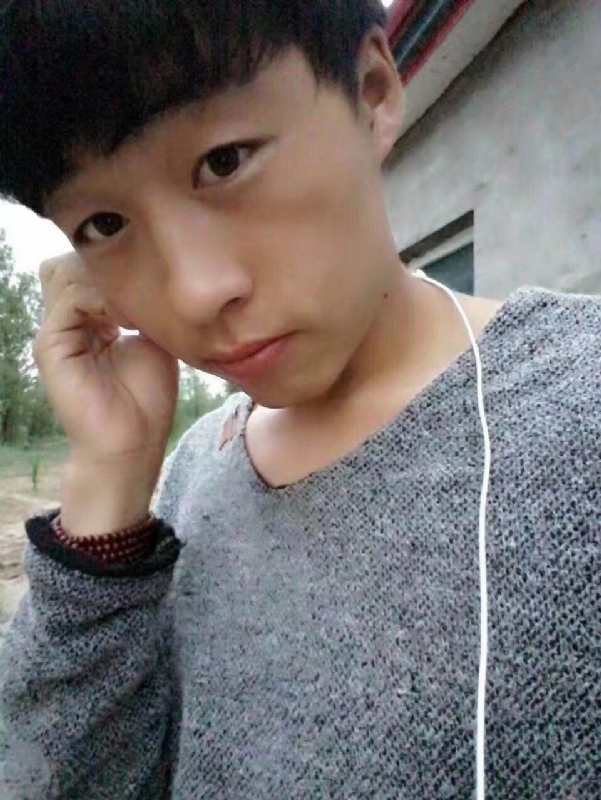小胡的第一张照片--龙岩相亲服务中心