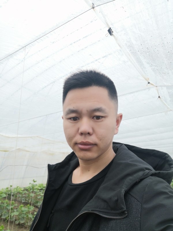 宇成的第一张照片--龙岩相亲服务中心