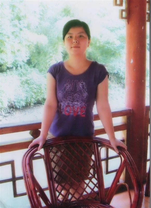 小家碧玉19的第一张照片--龙岩相亲服务中心