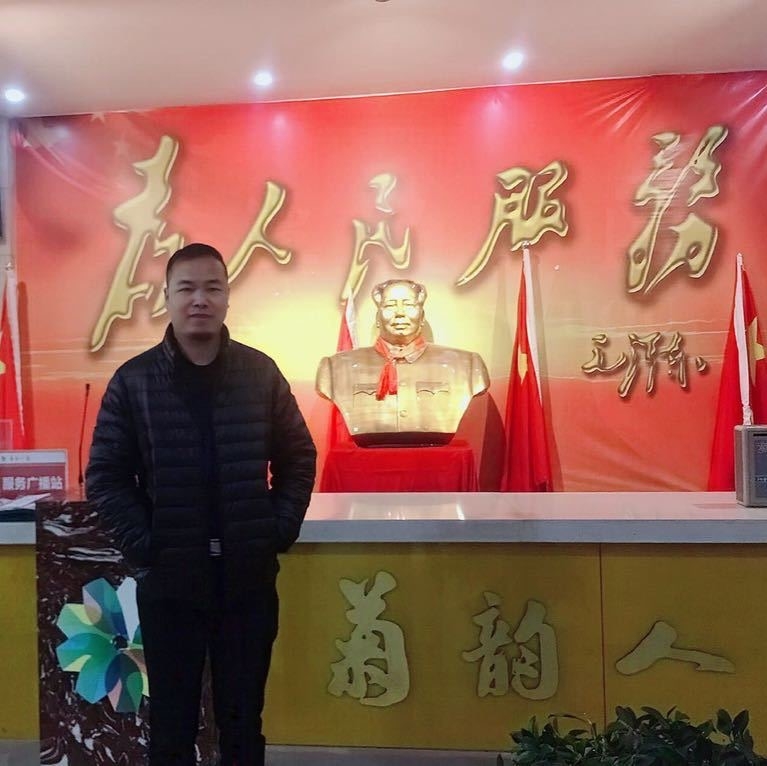 哥币老罗的第一张照片--龙岩相亲服务中心