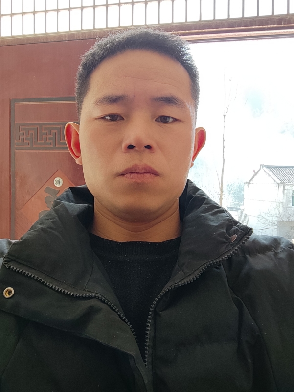 勇敢的成长的第一张照片--龙岩相亲服务中心