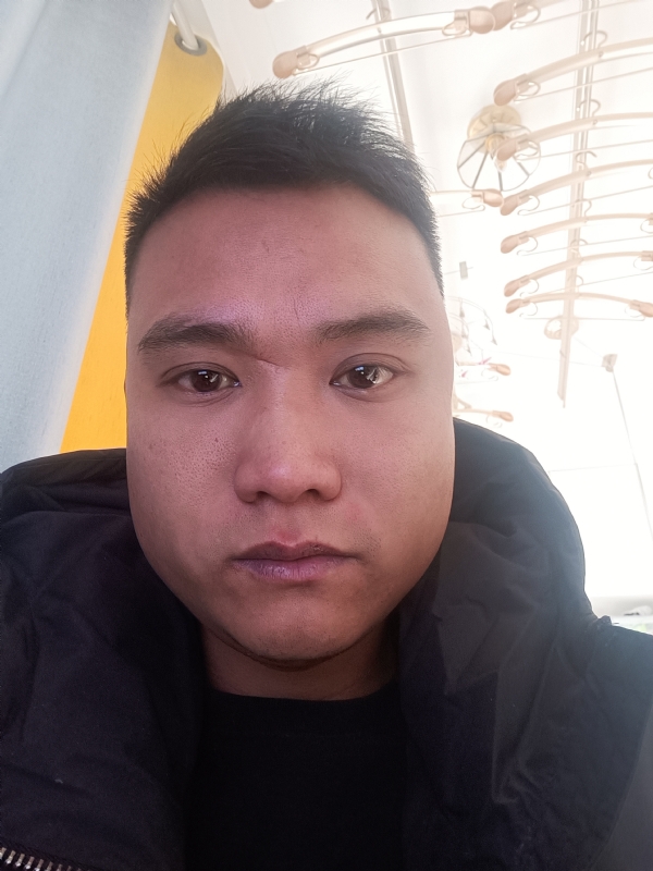 帅的每天被人砍的第一张照片--龙岩相亲服务中心
