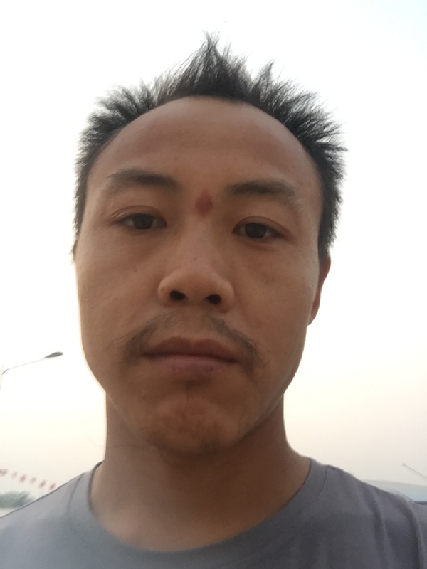 老曹的第一张照片--龙岩相亲服务中心