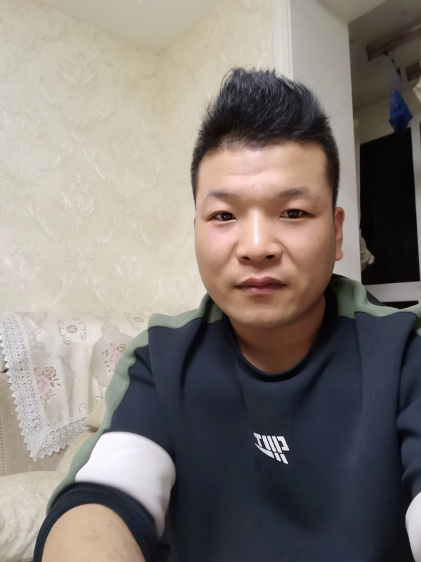 小猪猪的第一张照片--龙岩相亲服务中心