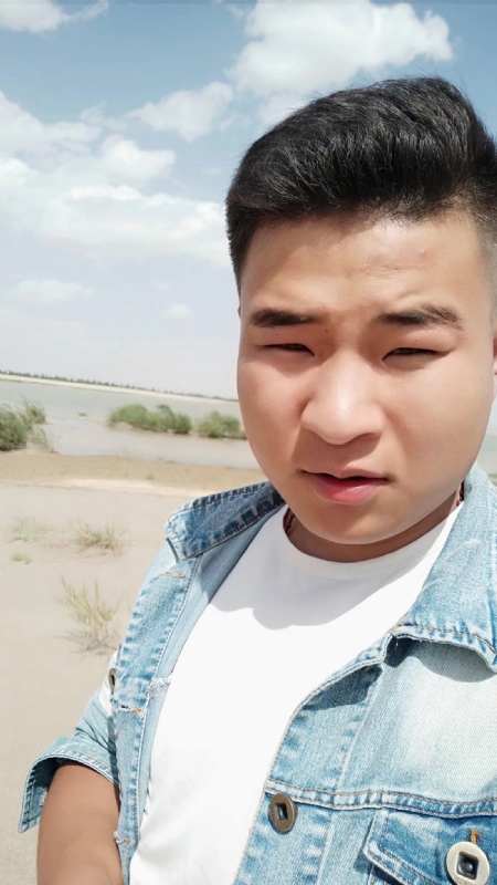 王强的第一张照片--龙岩相亲服务中心