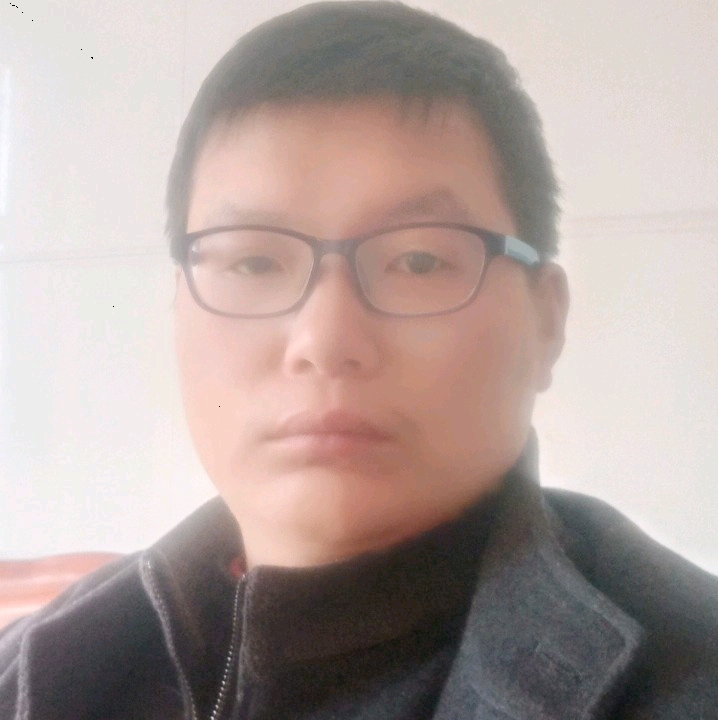 小男人的第一张照片--龙岩相亲服务中心