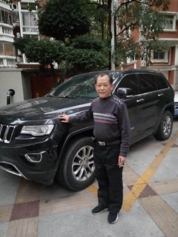 辉煌的第一张照片--龙岩相亲服务中心