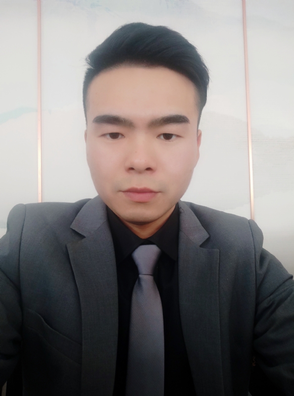 穿西装的鲨鱼的第一张照片--龙岩相亲服务中心