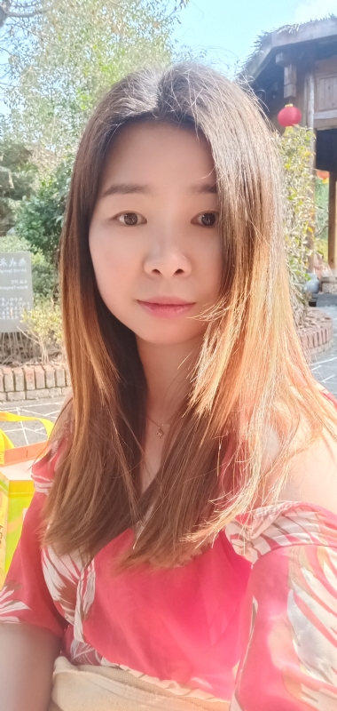 赫赫的第一张照片--龙岩相亲服务中心