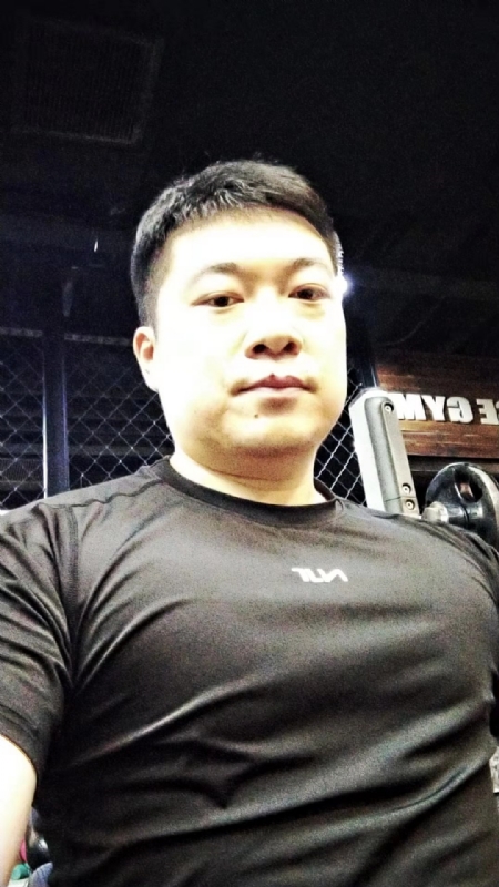 好想遇见你的第二张照片--龙岩相亲服务中心
