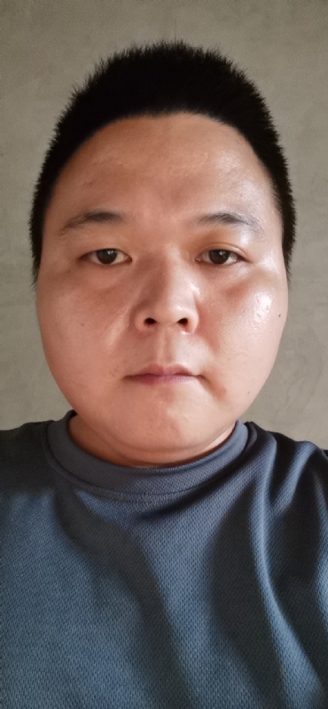 牵手你的一生的第一张照片--龙岩相亲服务中心
