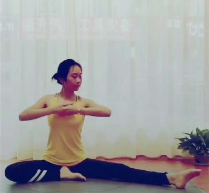 静静子的第一张照片--龙岩相亲服务中心