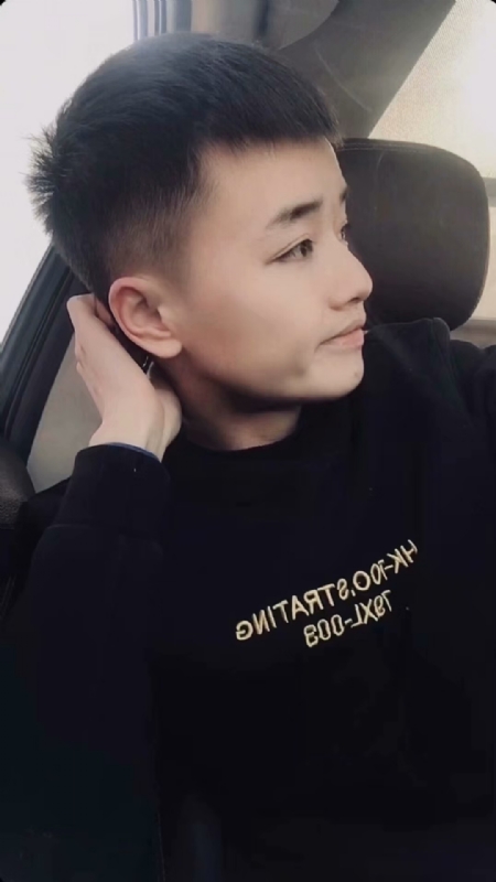 锁洋的第一张照片--龙岩相亲服务中心