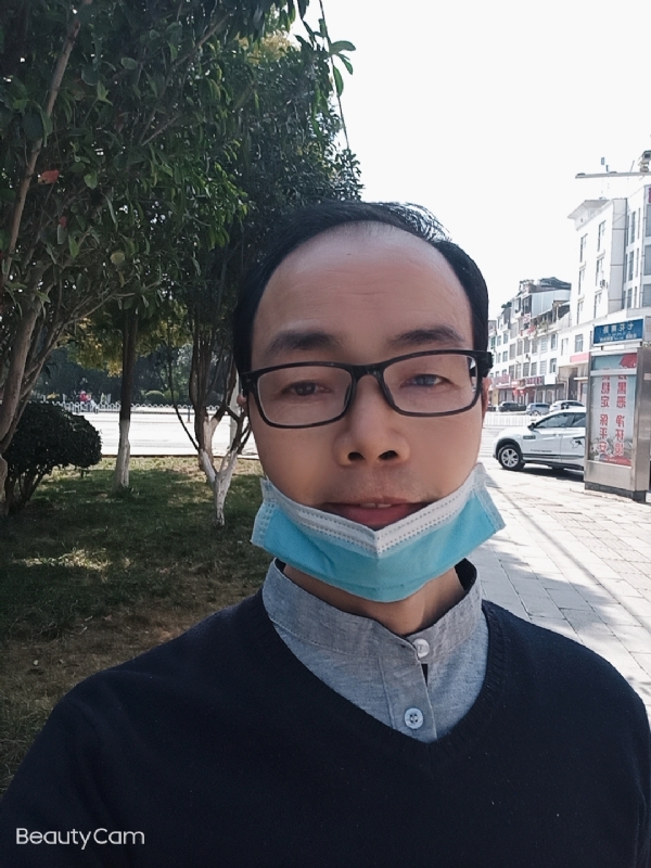 开心生活的第一张照片--龙岩相亲服务中心