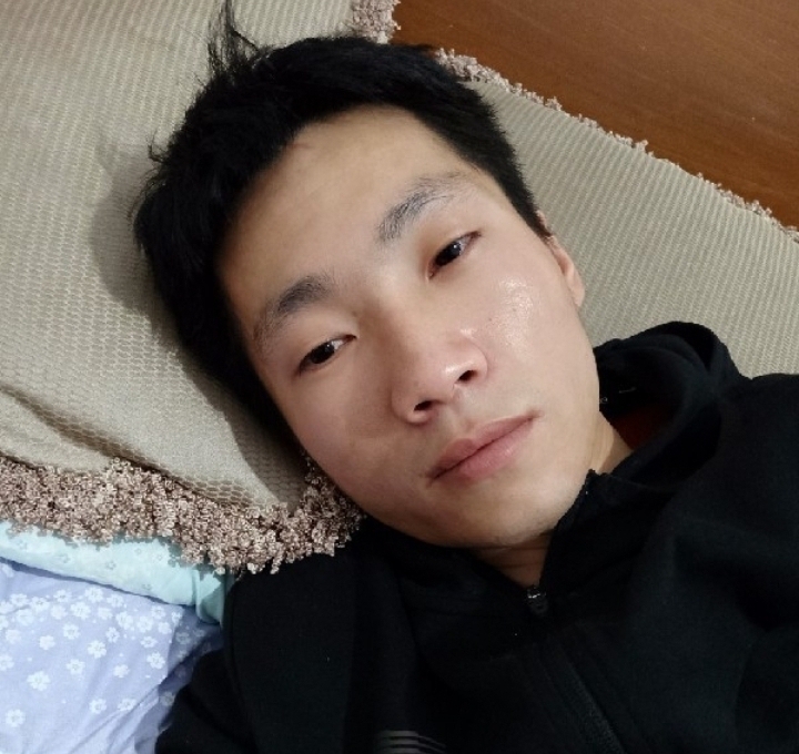 老鼠爱上猫的第一张照片--龙岩相亲服务中心