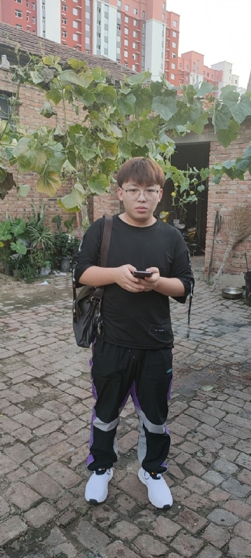 辛禹的第二张照片--龙岩相亲服务中心