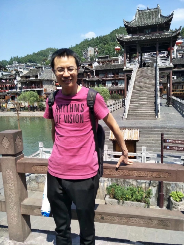 会飞的鱼的第一张照片--龙岩相亲服务中心