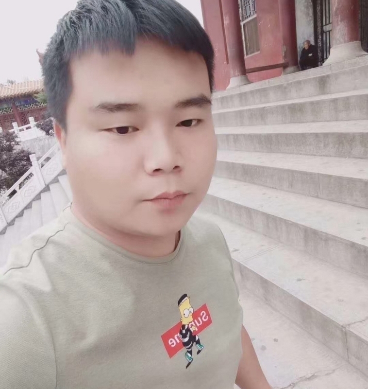 无邪的第一张照片--龙岩相亲服务中心