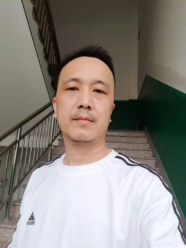 假如风有颜色的第一张照片--龙岩相亲服务中心