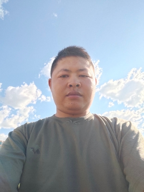 小马的第一张照片--龙岩相亲服务中心