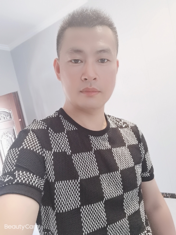 快乐无罪的第一张照片--龙岩相亲服务中心
