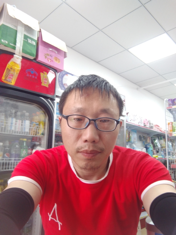 众里寻你的第一张照片--龙岩相亲服务中心