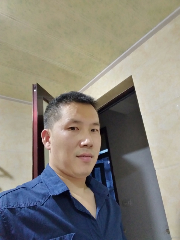 余生搀扶走的第一张照片--龙岩相亲服务中心