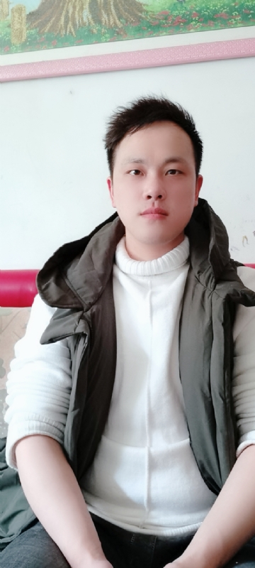 执子之手的第一张照片--龙岩相亲服务中心