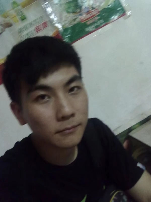 蜡笔小新的第三张照片--龙岩相亲服务中心