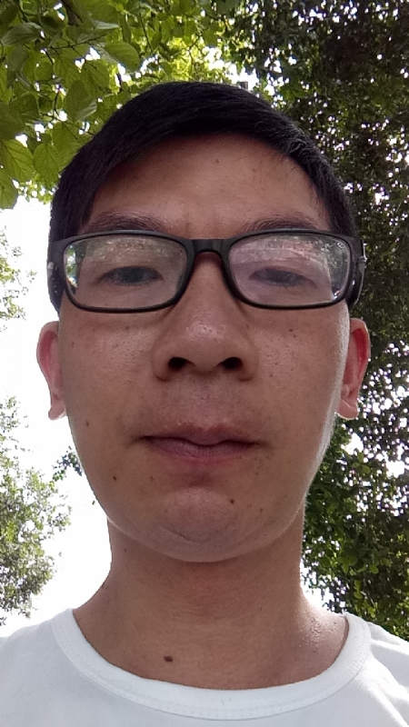 奋斗的第一张照片--龙岩相亲服务中心