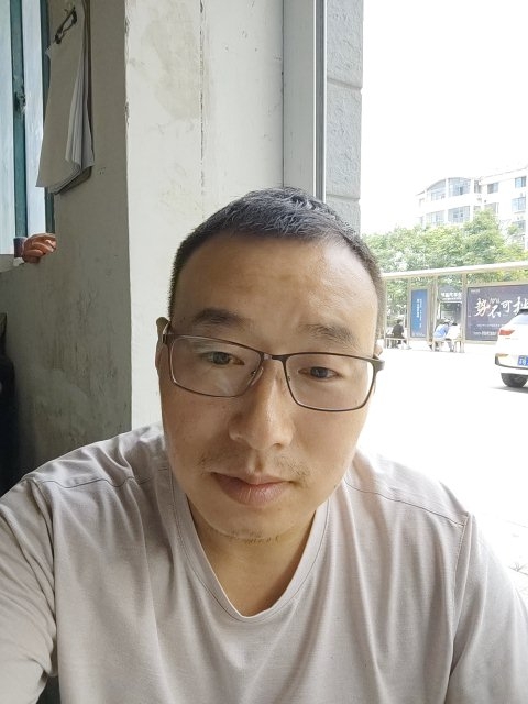 转身的距离的第一张照片--龙岩相亲服务中心
