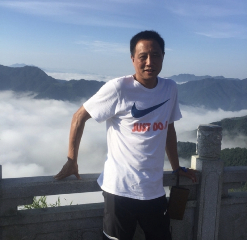 出走半生的第一张照片--龙岩相亲服务中心