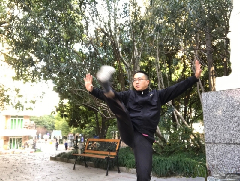 自故深情好受伤的第三张照片--龙岩相亲服务中心