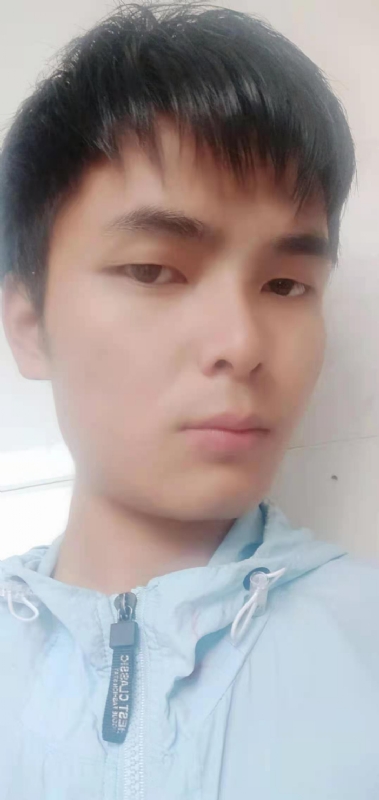 安静的男生的第一张照片--龙岩相亲服务中心