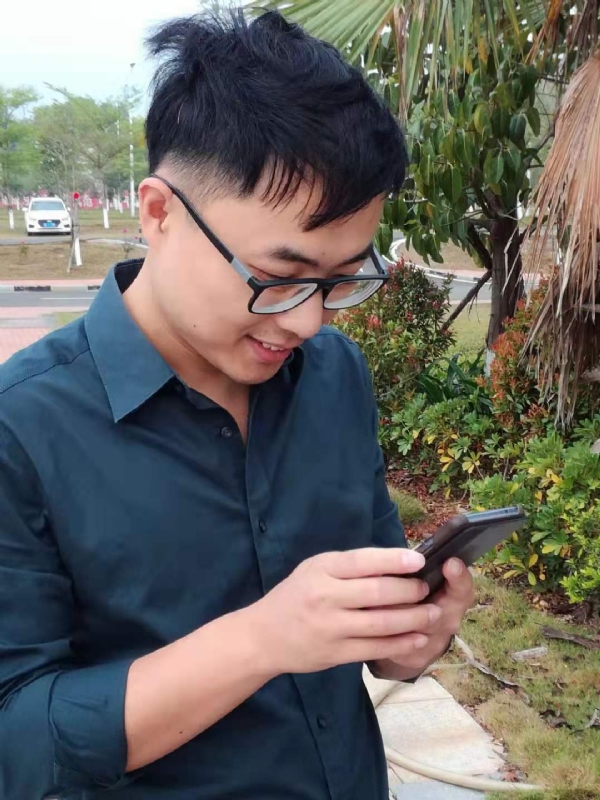 鼠王子的第一张照片--龙岩相亲服务中心