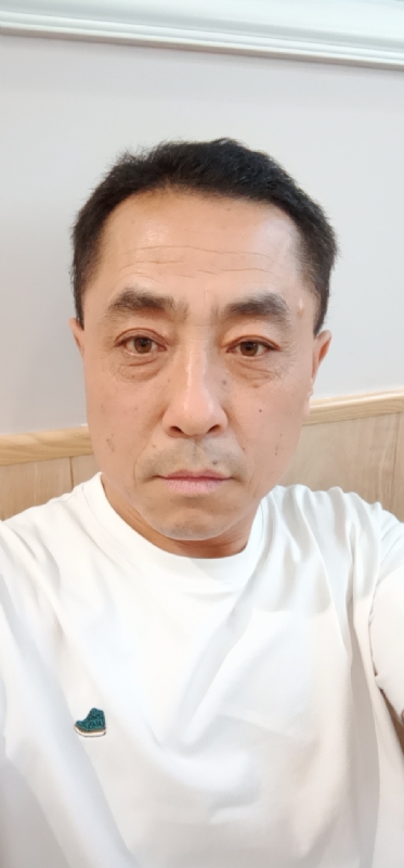 大漠孤烟的第二张照片--龙岩相亲服务中心