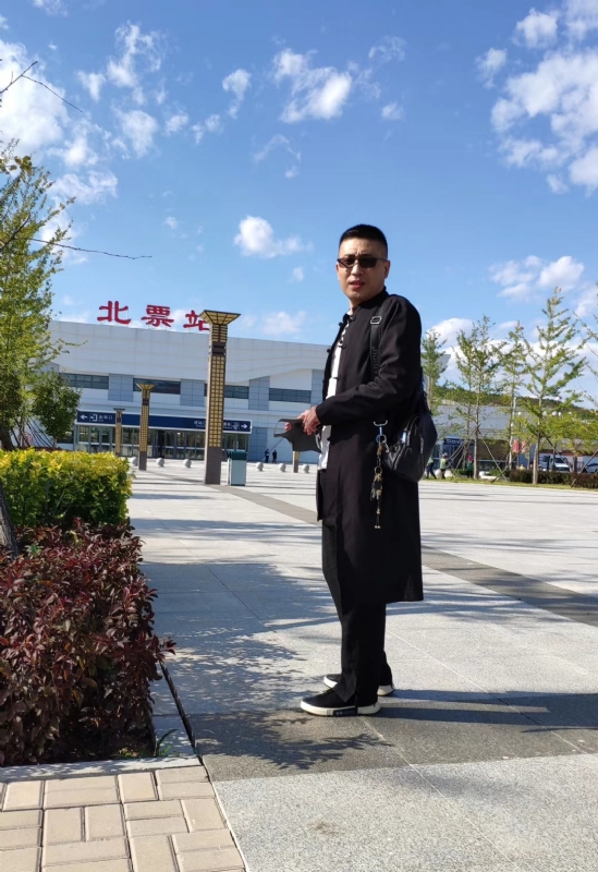 仟佰渡的第一张照片--龙岩相亲服务中心
