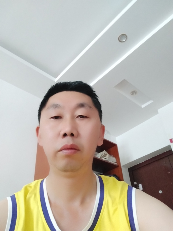 写尽半生纸上酸的第一张照片--龙岩相亲服务中心