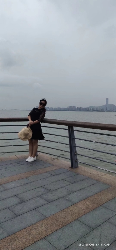 清秋的第一张照片--龙岩相亲服务中心
