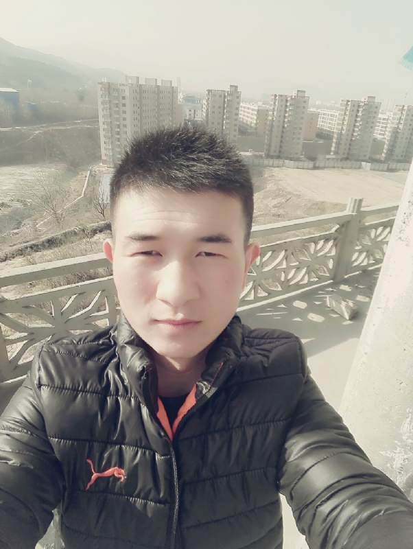 兵心依旧的第一张照片--龙岩相亲服务中心
