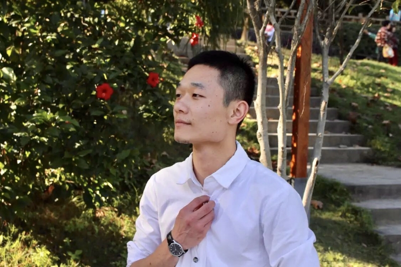 落落大方的第一张照片--龙岩相亲服务中心