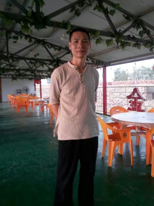 周哥的第三张照片--龙岩相亲服务中心