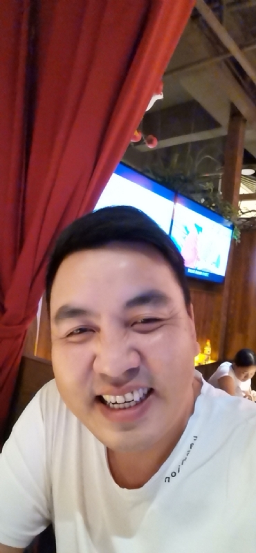 泉哥的第一张照片--龙岩相亲服务中心