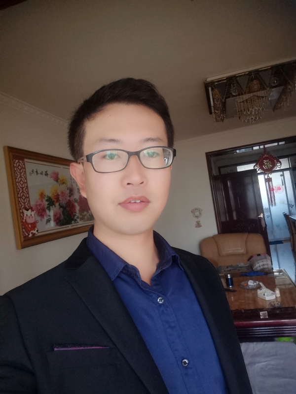 遇一人白首的第二张照片--龙岩相亲服务中心