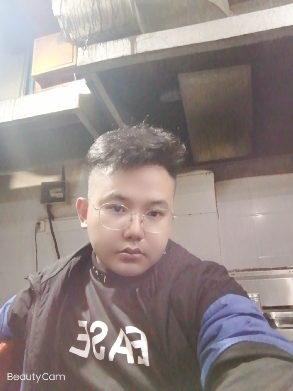棒哥的第一张照片--龙岩相亲服务中心
