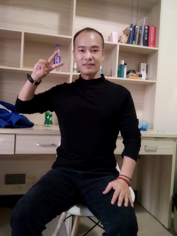 熊大与熊二的第二张照片--龙岩相亲服务中心