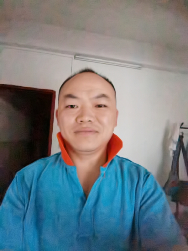 与子携老的第四张照片--龙岩相亲服务中心