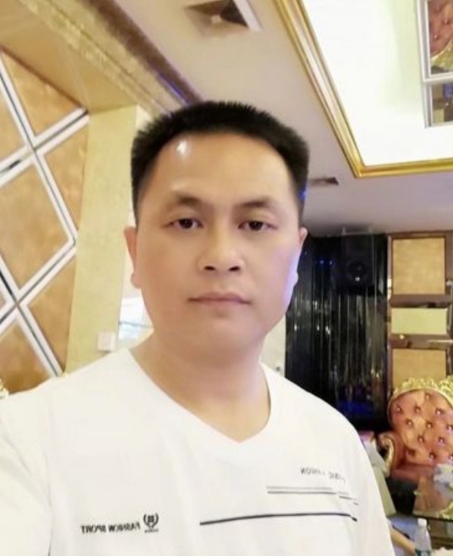 小梁的第一张照片--龙岩相亲服务中心
