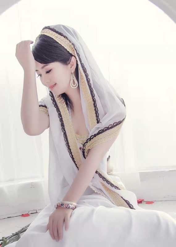 yaoyao的第三张照片--龙岩相亲服务中心