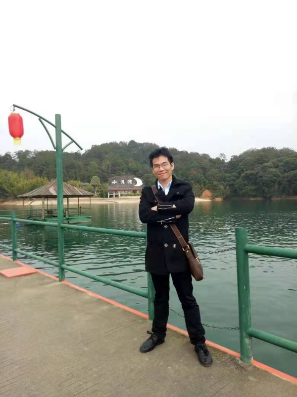 缘分不期而遇的第二张照片--龙岩相亲服务中心